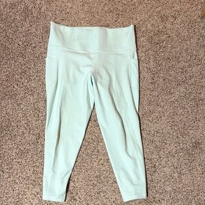 Women’s Athleta Aqua Leggings – Size Large Petite